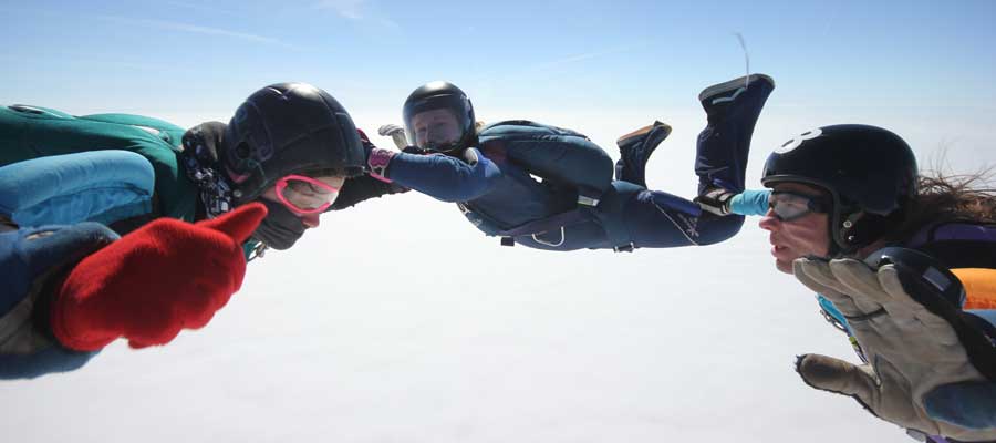 Ali Woodhouse, skydiving