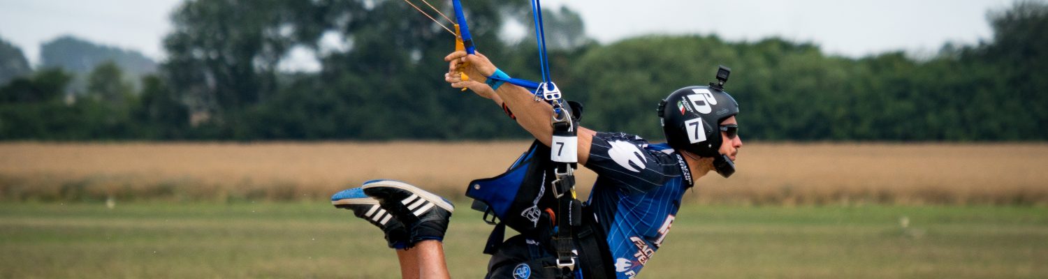 Armando swooping at the World Canopy Piloting Championships in 2018